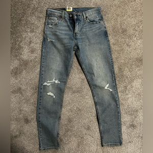 Levi’s Men's  512 Slim Through Thigh size 29. New. With tags